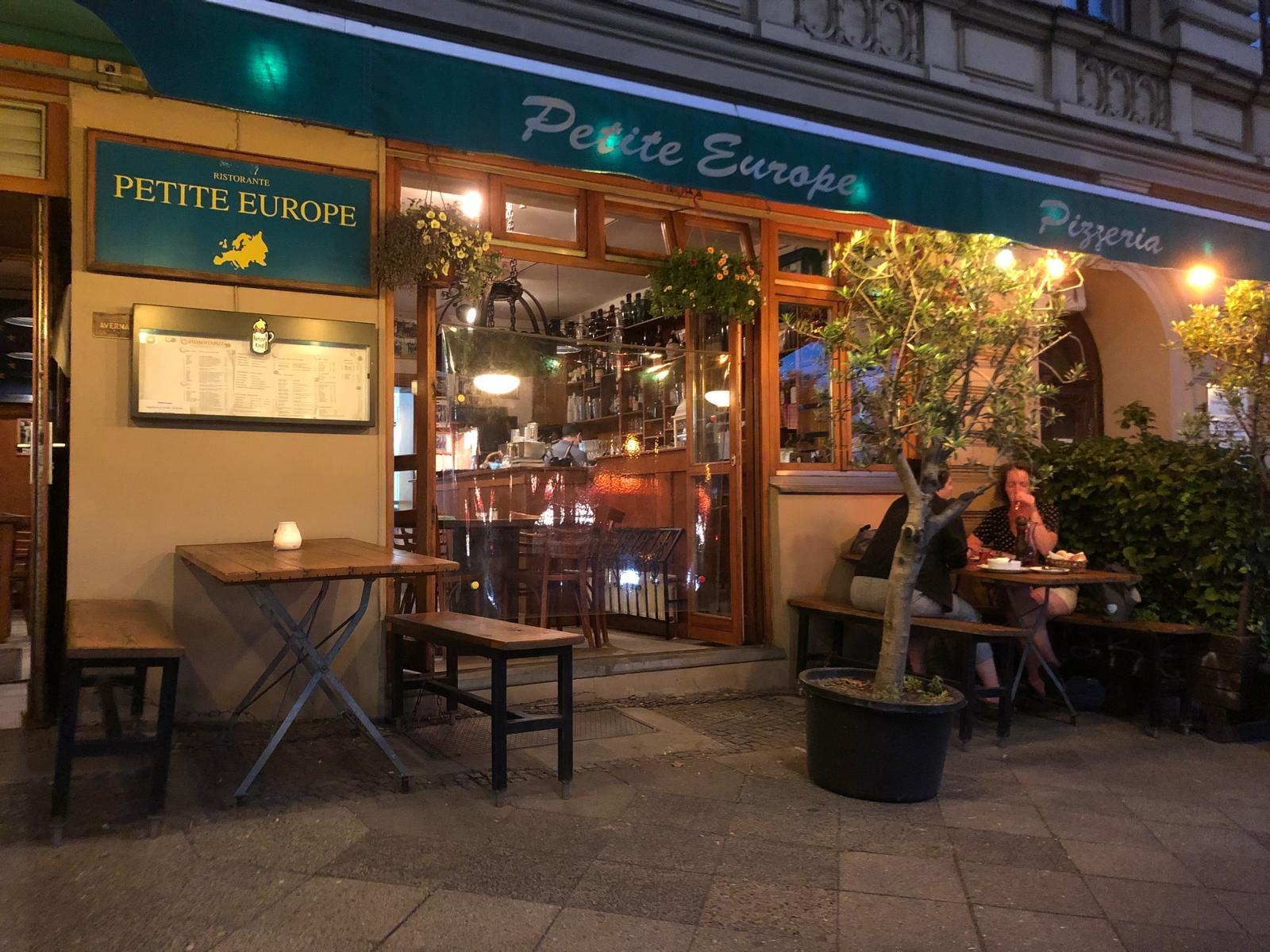 Petite Europe street view at night